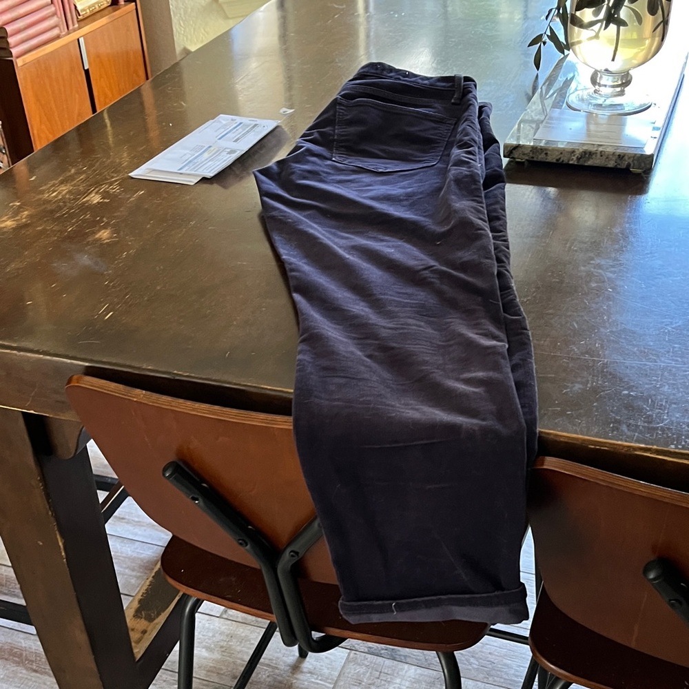 GAP Black Straight Leg Corduroy Pants - Picture 3 of 5